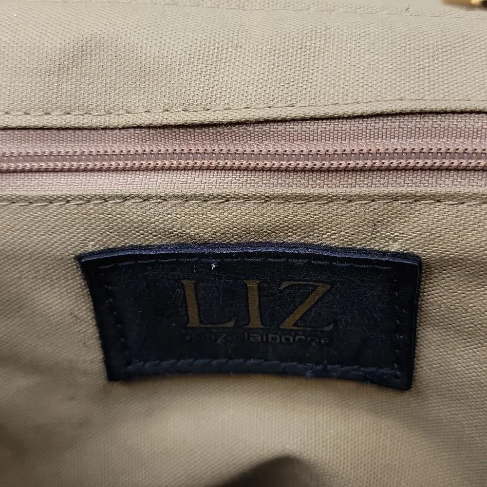Liz Claiborne. Elegant Cream Crossbody Bag with Gold Chain. EUC
